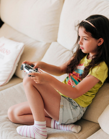 Adicción a videojuegos y móvil: una amenaza creciente para la salud mental juvenil