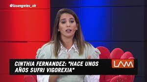 "Me veía deforme, si no hacía 700 abdominales por día sentía que no estaba marcada"