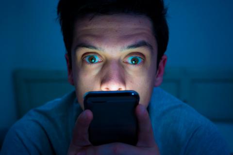 Por mi adicción a las redes sociales lo perdí todo, hasta evitaba relacionarme»