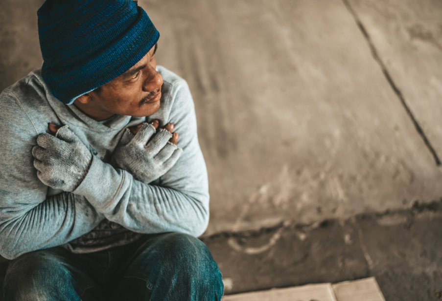 Pobres y discriminados, los adictos al pegamento aumentan en la Ciudad de México