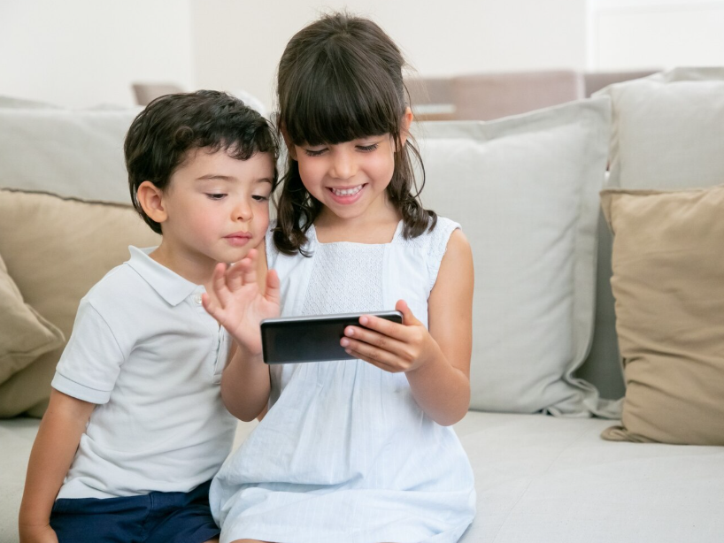 ¡Alerta! El uso del internet en los niños y adolescentes