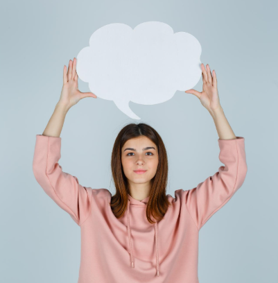 Qué son los pensamientos intrusivos y por qué aparecen