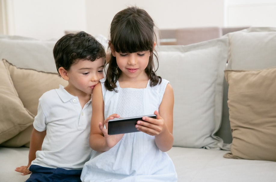 Uno de cada tres niños tiene adicción a Internet y a las redes sociales