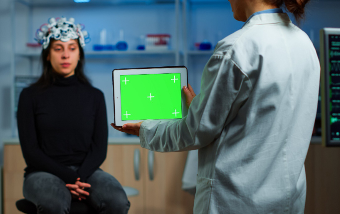 Terapia digital para la esquizofrenia recibe designación de Dispositivo Innovador por la FDA