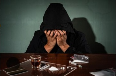 Consumo de drogas entre niños y adolescentes mexicanos va en aumento, advierte ONU