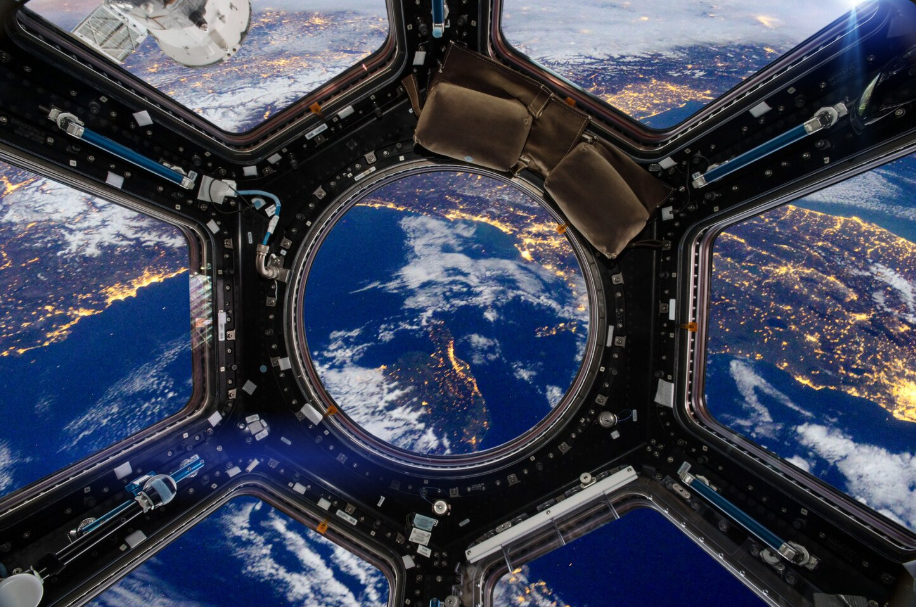 La NASA revela las primeras imágenes captadas por el telescopio James Webb