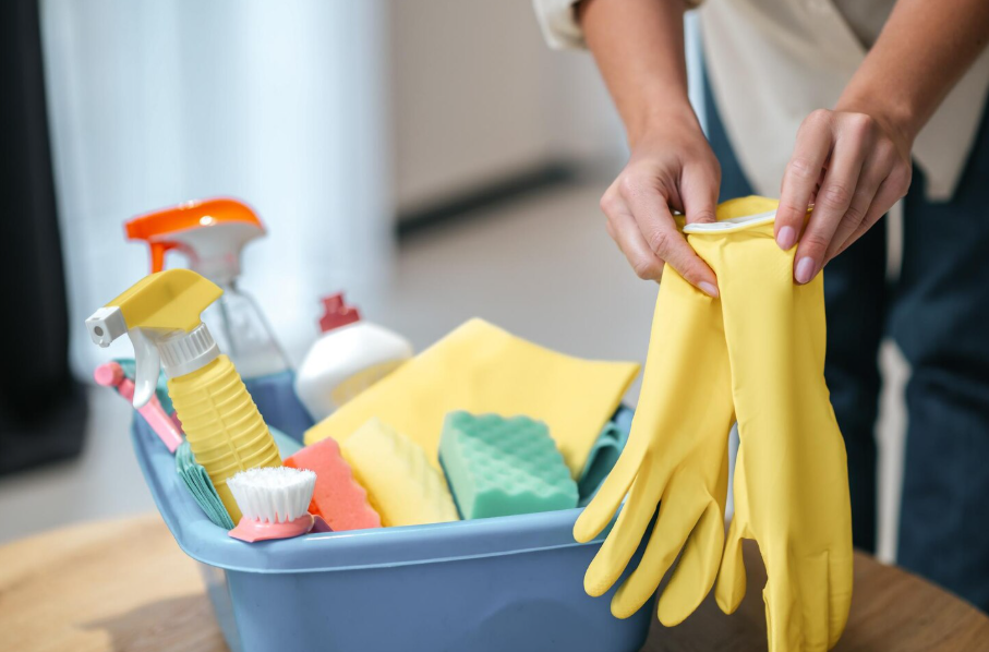 Adicción por la limpieza: causas, características y consejos