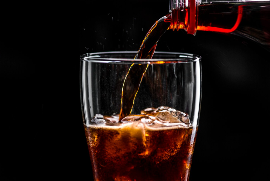 ¿Qué problemas puede causar la adicción a la coca cola?