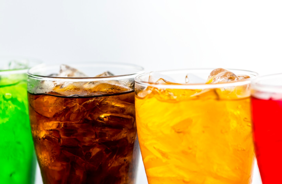 4 razones para eliminar la adicción al refresco
